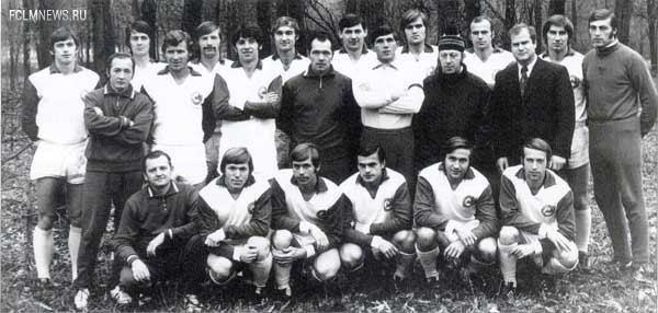 Локомотив - победитель Первой Лиги 1974 года.