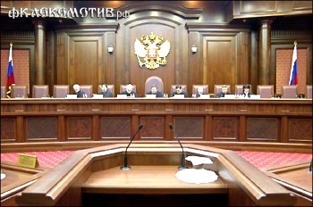Строители взыскали с "Локомотива" 4 млн рублей Строители взыскали с "Локомотива" 4 млн рублей