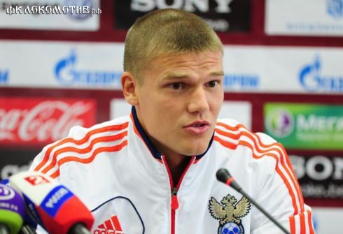 Игорь Денисов: "Должны побеждать и без Павлюченко с Аршавиным" Игорь Денисов: "Должны побеждать и без Павлюченко с Аршавиным"