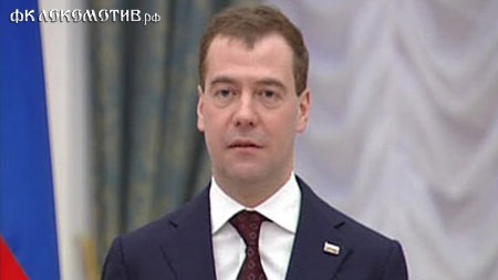 Медведев не исключил пожизненный запрет на посещение арен. Медведев не исключил пожизненный запрет на посещение арен.