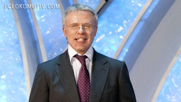 Фетисов предложил ликвидировать "фанатские сектора" на стадионах Фетисов предложил ликвидировать "фанатские сектора" на стадионах