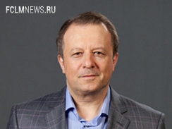 Экс-менеджер «Зенита» Генусов: «Локомотив» ничуть не уступает «Зениту» Экс-менеджер «Зенита» Генусов: «Локомотив» ничуть не уступает «Зениту»