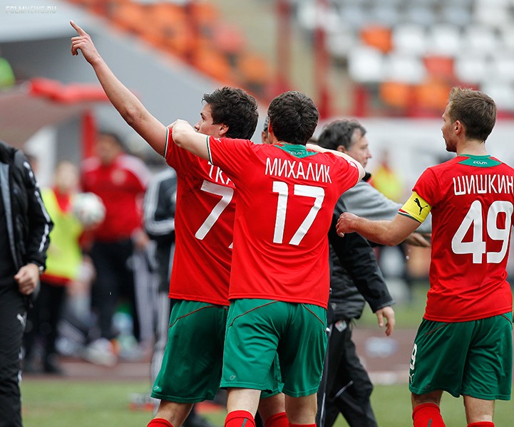 "Локомотив" 3 - 0 "Урал" "Локомотив" 3 - 0 "Урал"