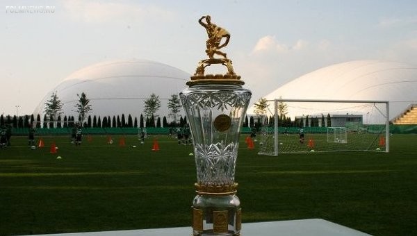 Чемпионский кубок премьер-лиги будет вручен не сразу Чемпионский кубок премьер-лиги будет вручен не сразу