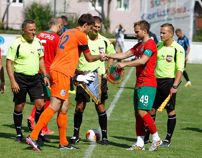 Локомотив» - «Черноморец» 2:1 Локомотив» - «Черноморец» 2:1