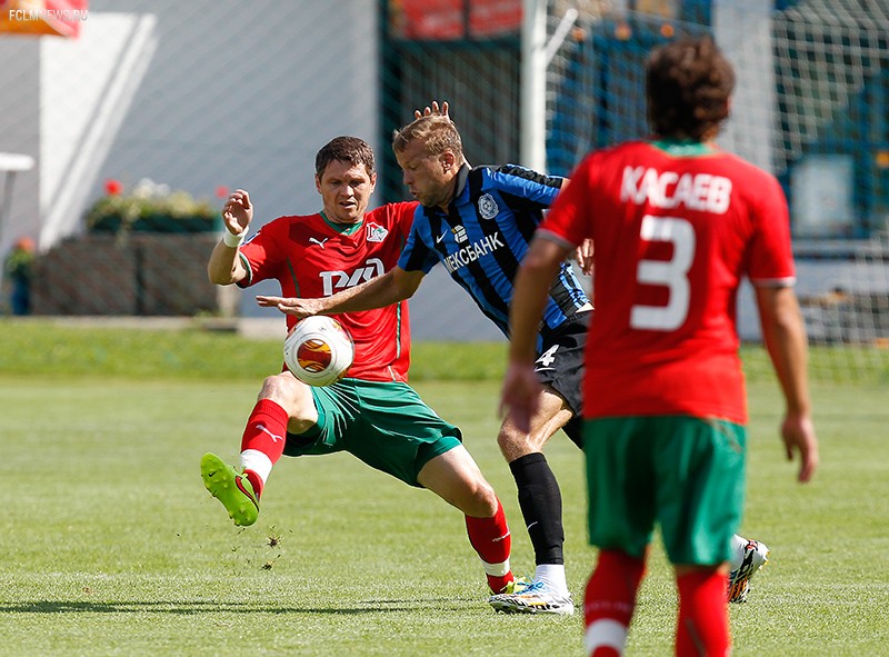 Локомотив» - «Черноморец» 2:1 Локомотив» - «Черноморец» 2:1
