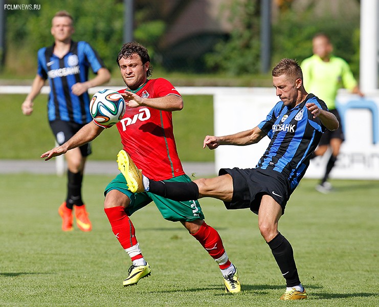 Локомотив» - «Черноморец» 2:1 Локомотив» - «Черноморец» 2:1