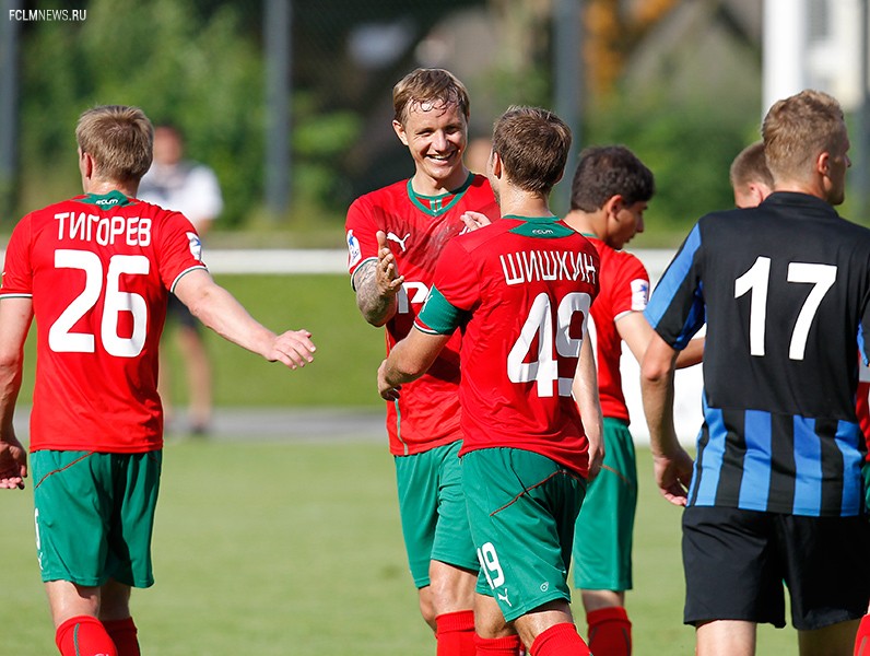 Локомотив» - «Черноморец» 2:1 Локомотив» - «Черноморец» 2:1