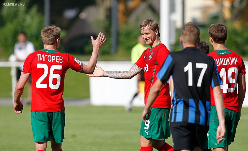 Локомотив» - «Черноморец» 2:1 Локомотив» - «Черноморец» 2:1
