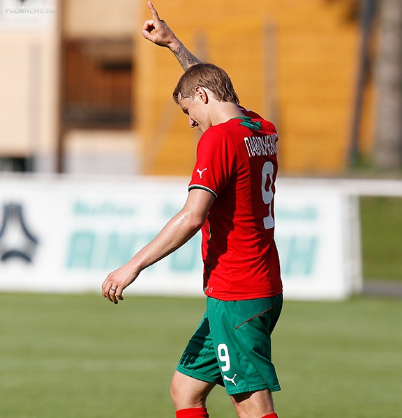 Локомотив» - «Черноморец» 2:1 Локомотив» - «Черноморец» 2:1