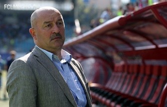 Футболисты "Динамо" одержали победу над "Арсеналом" в матче чемпионата России Футболисты "Динамо" одержали победу над "Арсеналом" в матче чемпионата России