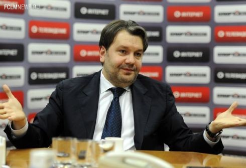 Бывший член совета директоров "Анжи" Ткаченко: Думаю, Диарра покинет "Локо", а Буссуфа останется Бывший член совета директоров "Анжи" Ткаченко: Думаю, Диарра покинет "Локо", а Буссуфа останется