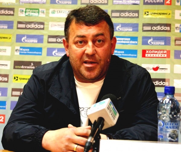 Олег Гарин: "1:4 от Кипра - это позорище" Олег Гарин: "1:4 от Кипра - это позорище"