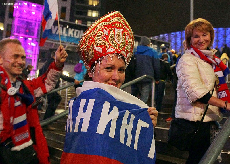Лучшие фотографии с матча Швеция - Россия