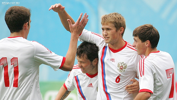 Сборная России вышла в элитный раунд ЧЕ-2015 U19 Сборная России вышла в элитный раунд ЧЕ-2015 U19
