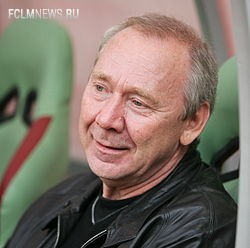 Олег Романцев: «В полузащите ни «Спартак», ни «Локо» не впечатлили» Олег Романцев: «В полузащите ни «Спартак», ни «Локо» не впечатлили»