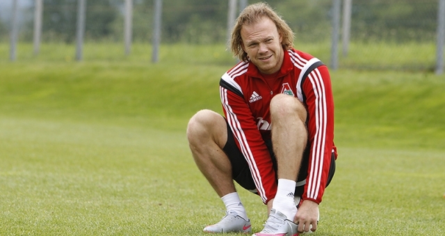 Виталий Денисов