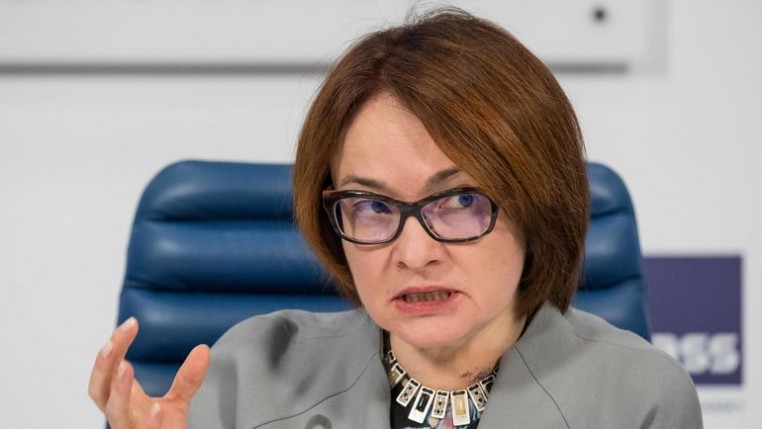 Курс рубля рухнул. Что будет с российским футболом