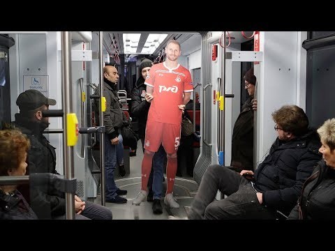 Двойник Бенедикта Хёведеса прогулялся по