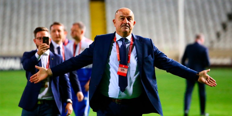 Станислав Черчесов