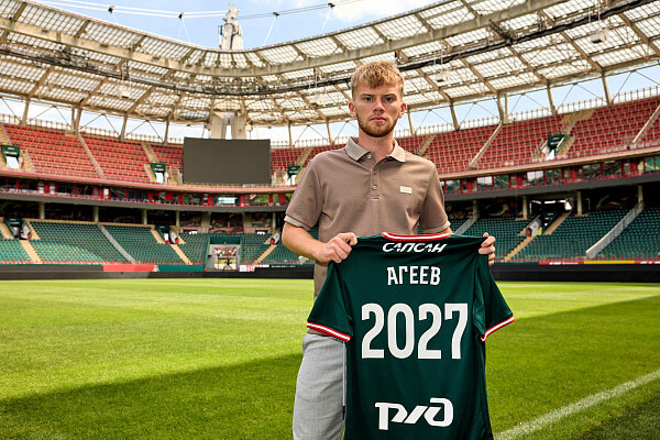 Арсений Агеев