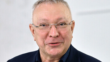 Юрий Белоус
