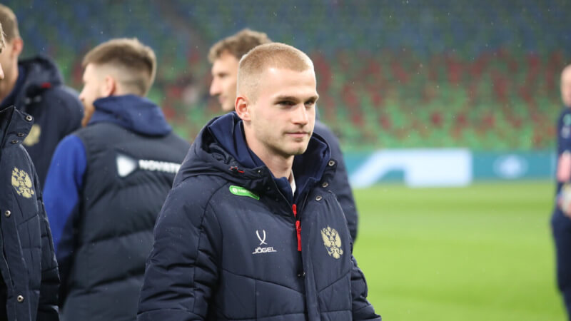 Валерий Карпин