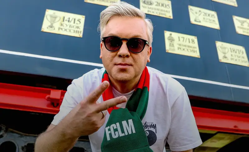 Сергей Светлаков