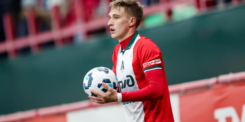 Илья Самошников