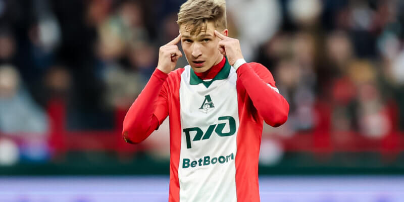 Илья Самошников