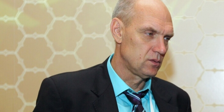 Александр Бубнов