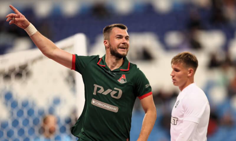 Николай Комличенко