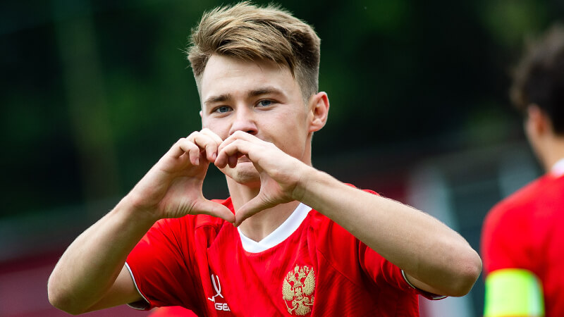 Даниил Веселов